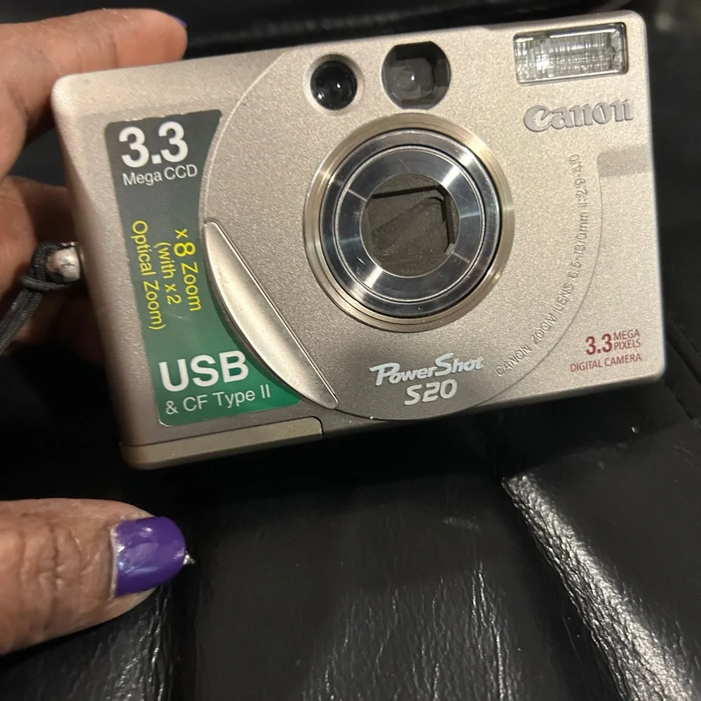 Canon powershot s20